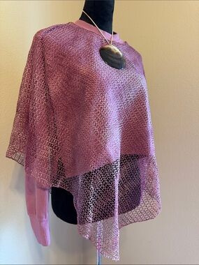 Women's Purple Knit Shawl